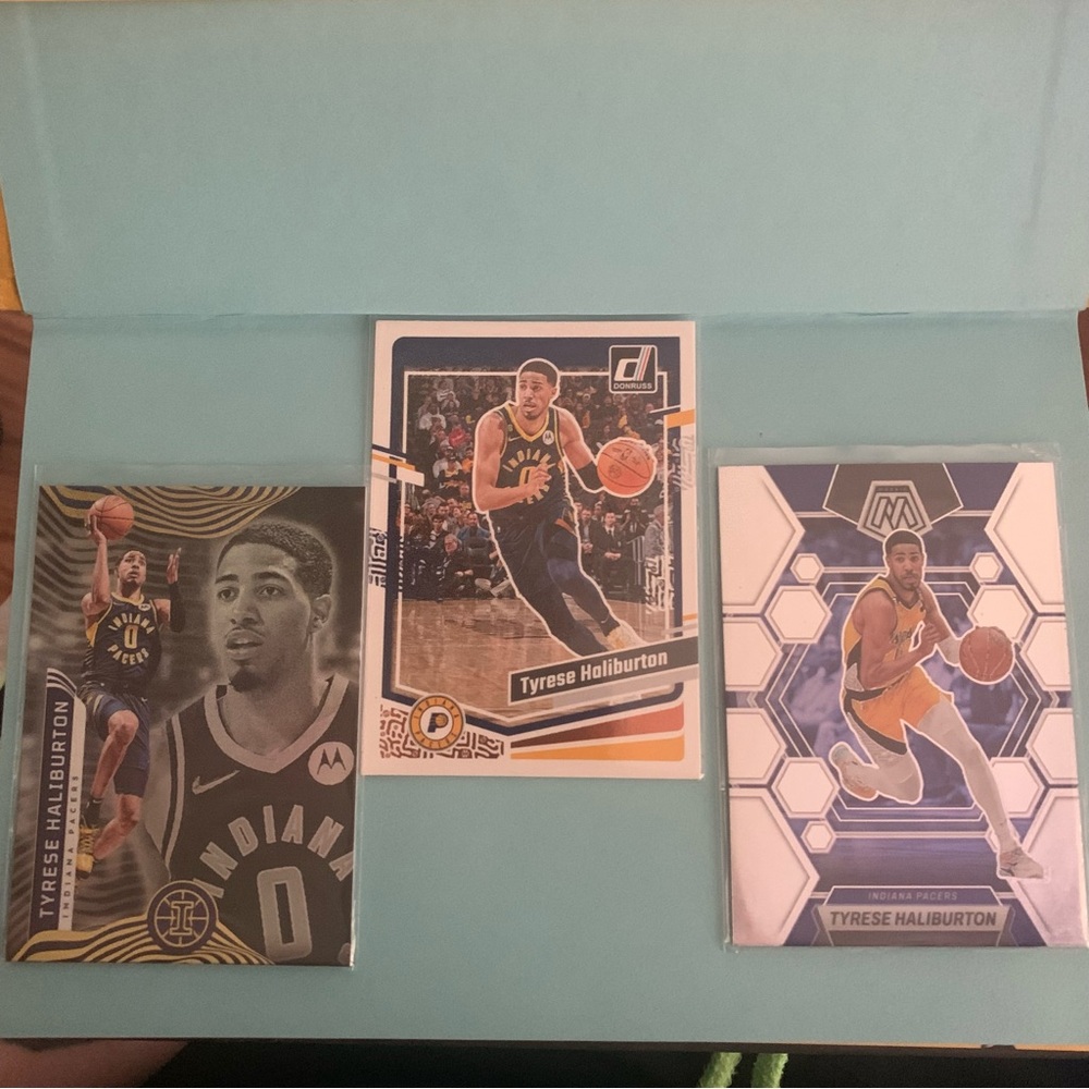 Tyrese Haliburton Basketball Trading Cards Set